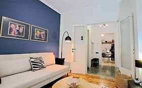 Stylish City Center Apartment - With Free Parking Space -Not For Big Cars- 200M Away